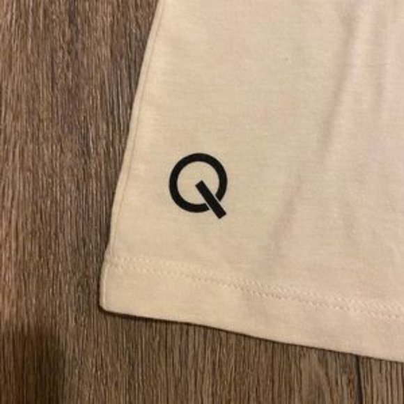 NWT Rodeo Quincy Cactus Graphic Short Sleeve Tee Tan Women’s Medium - Picture 5 of 6